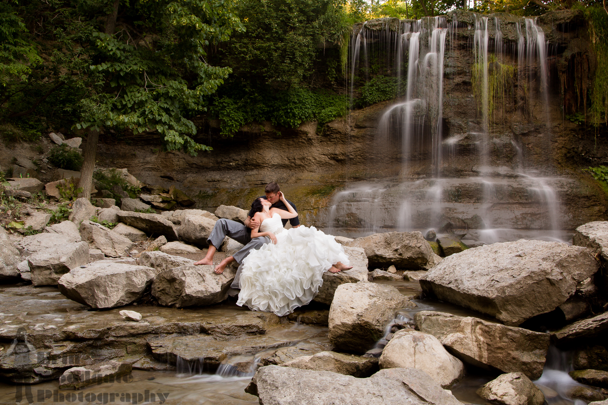 Trash the Dress photographer London Ontario