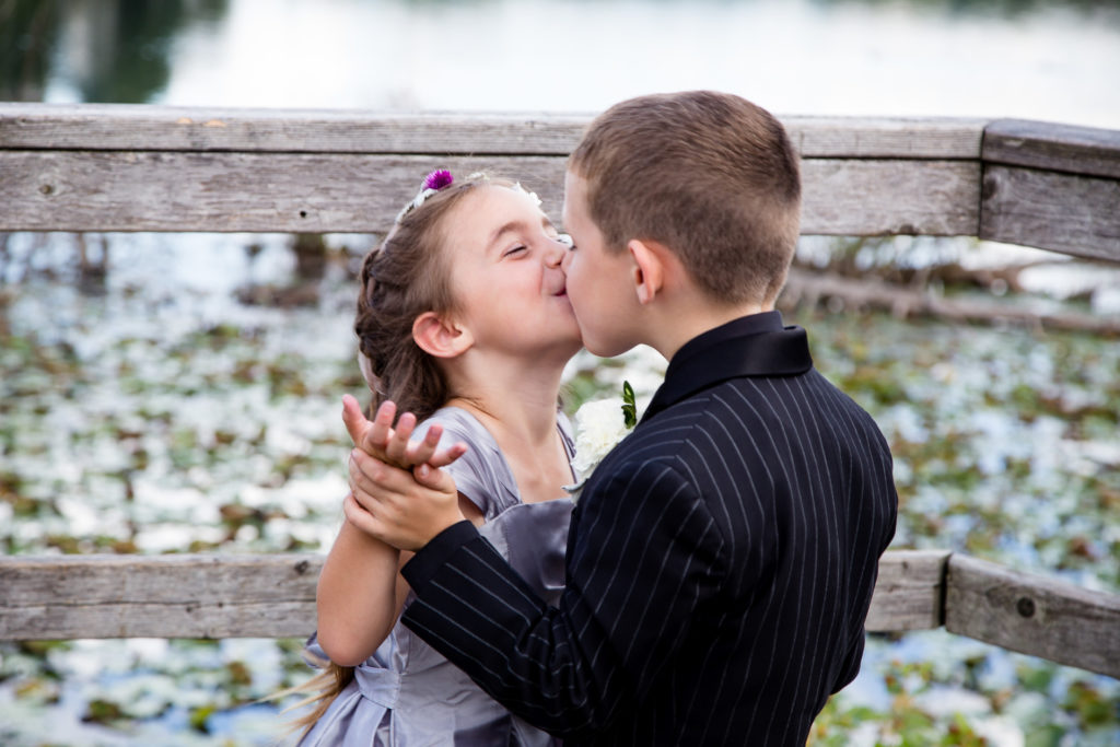 Lamplighter Inn Wedding Photographer