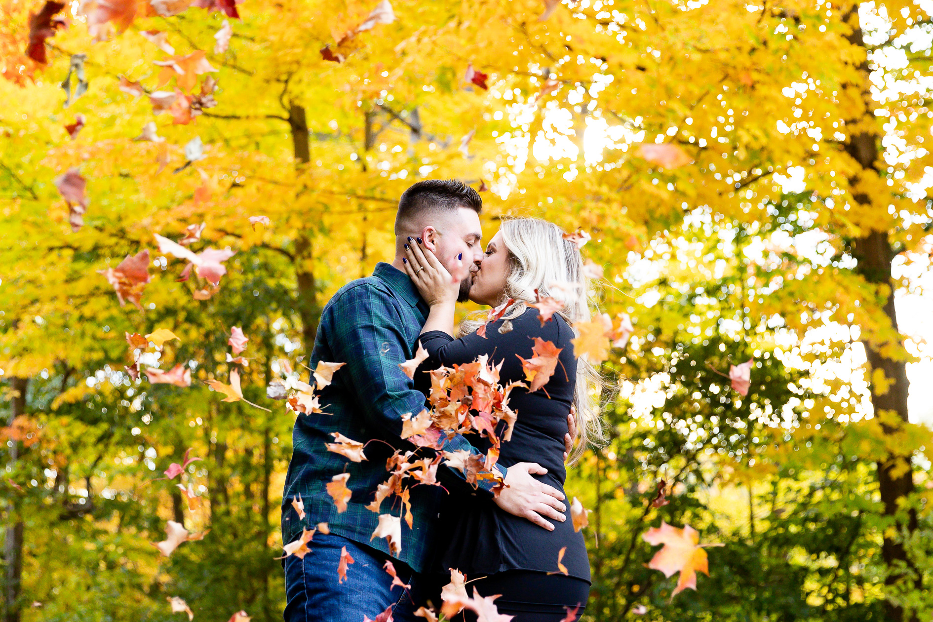 Fall engagement photographer Wonderland Gardens