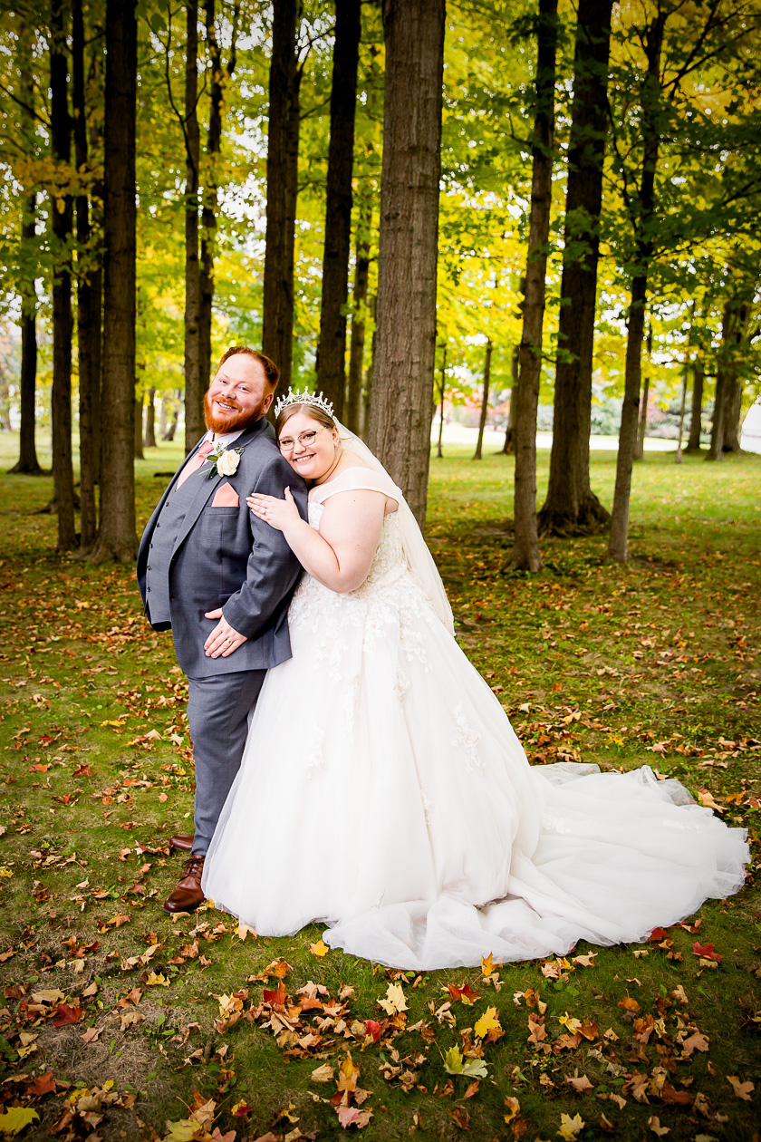 Fall wedding photography Elmhurst Inn