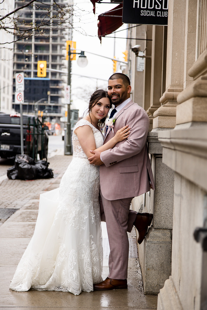 Old Court House London On Wedding Photos