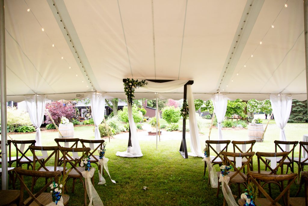 London Ontario Backyard Wedding Photographer