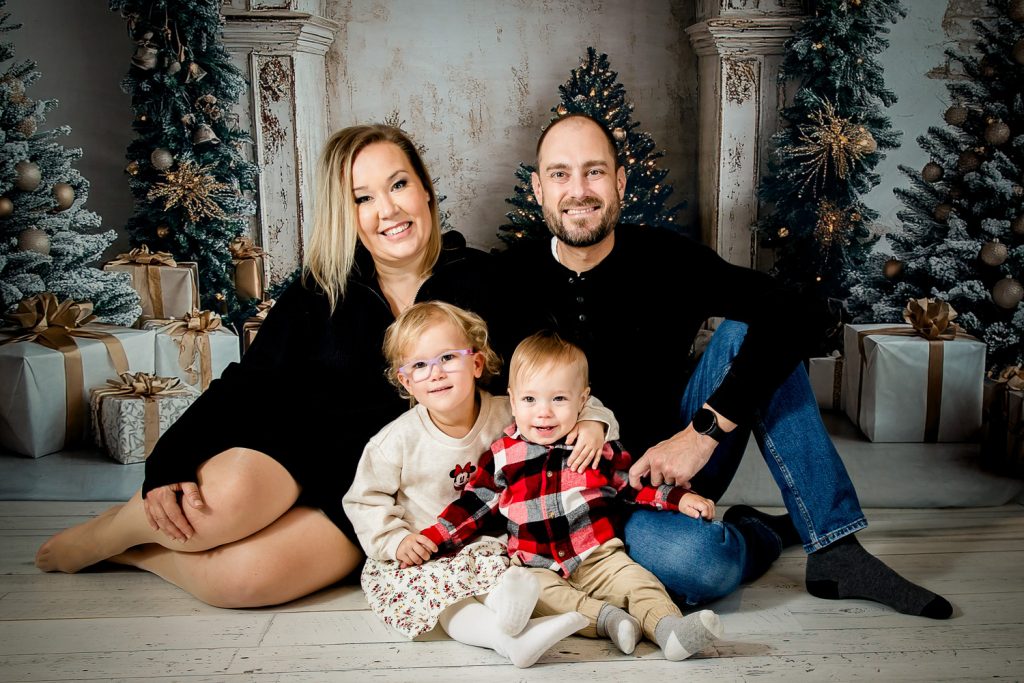 Christmas mini session photo London Ontario