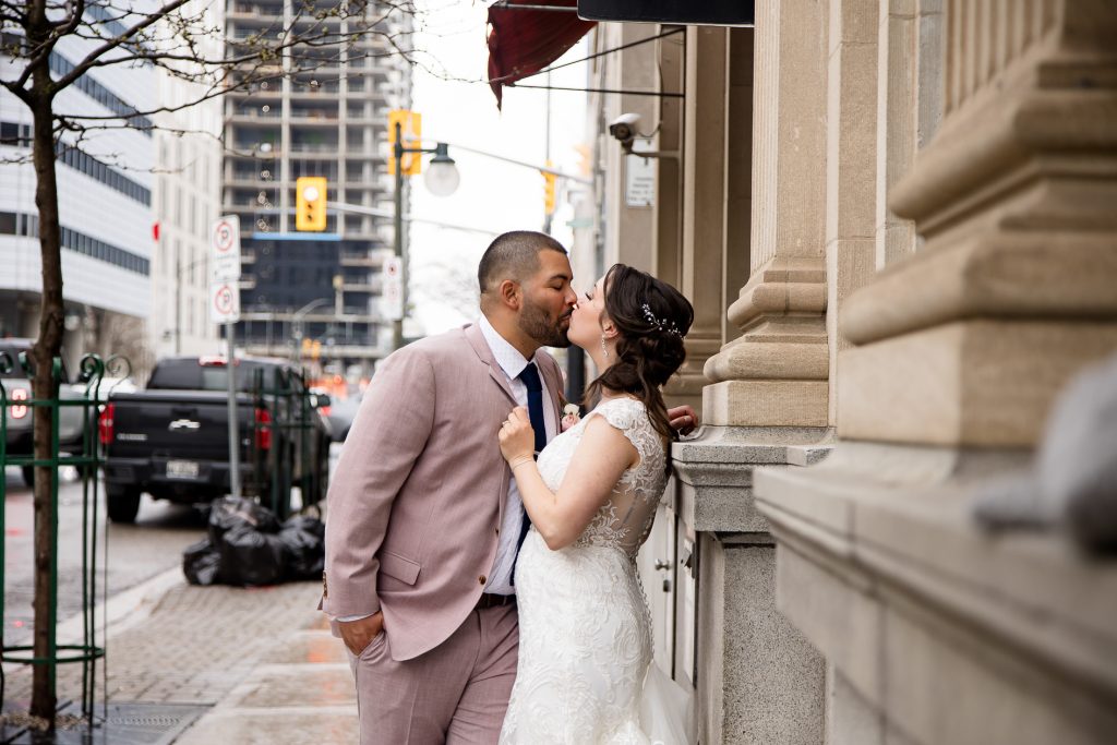Old Court House London On Wedding Photos