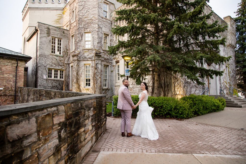Old Court House London On Wedding Photos