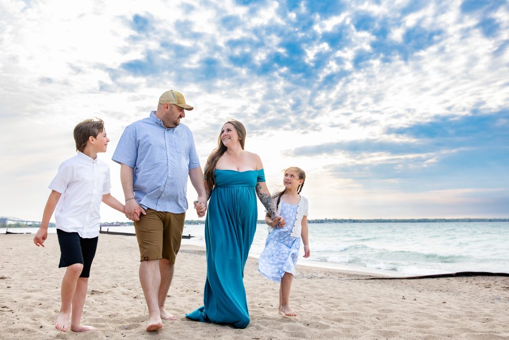 Pregnancy photographer London Ontario