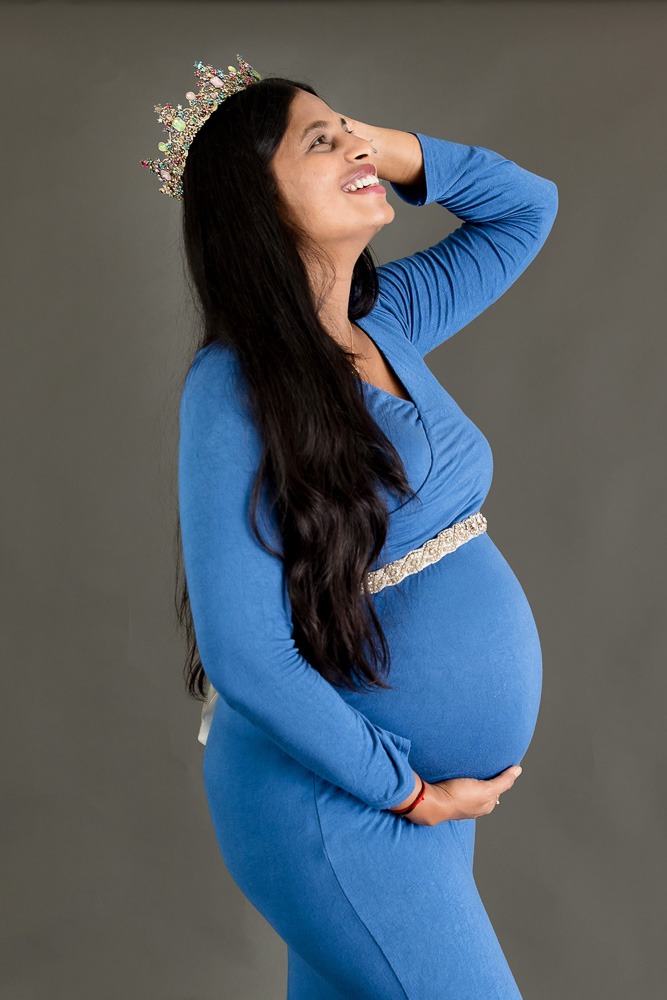 Pregnancy photographer London Ontario