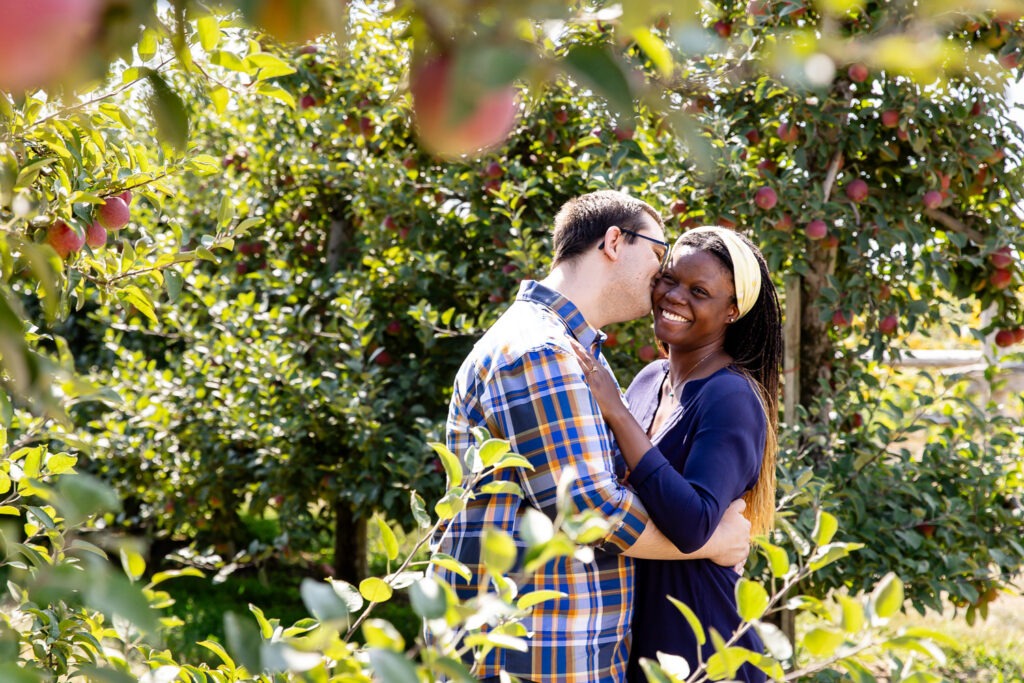 fall apple picking Engagement photo session London Ontario